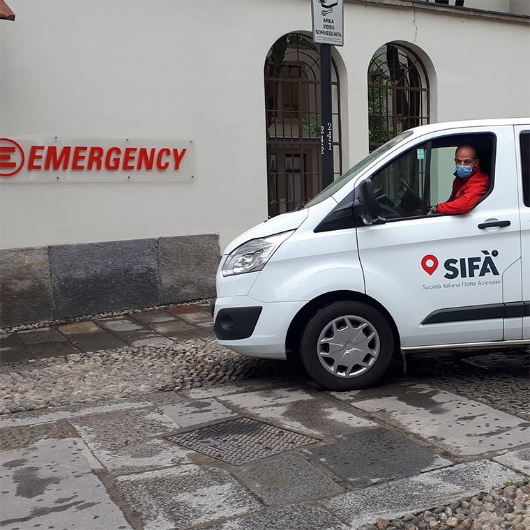 SIFÀ veicolo flotta per Emergency