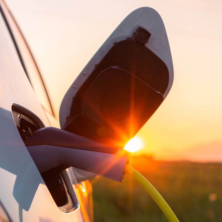 quote mercato elettriche plug in test