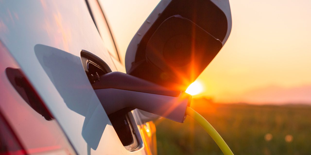 quote mercato elettriche plug in test
