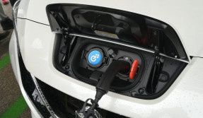 ricarica auto elettrica