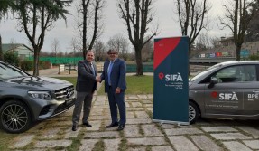 Consegna auto Sifà a CT Reggio
